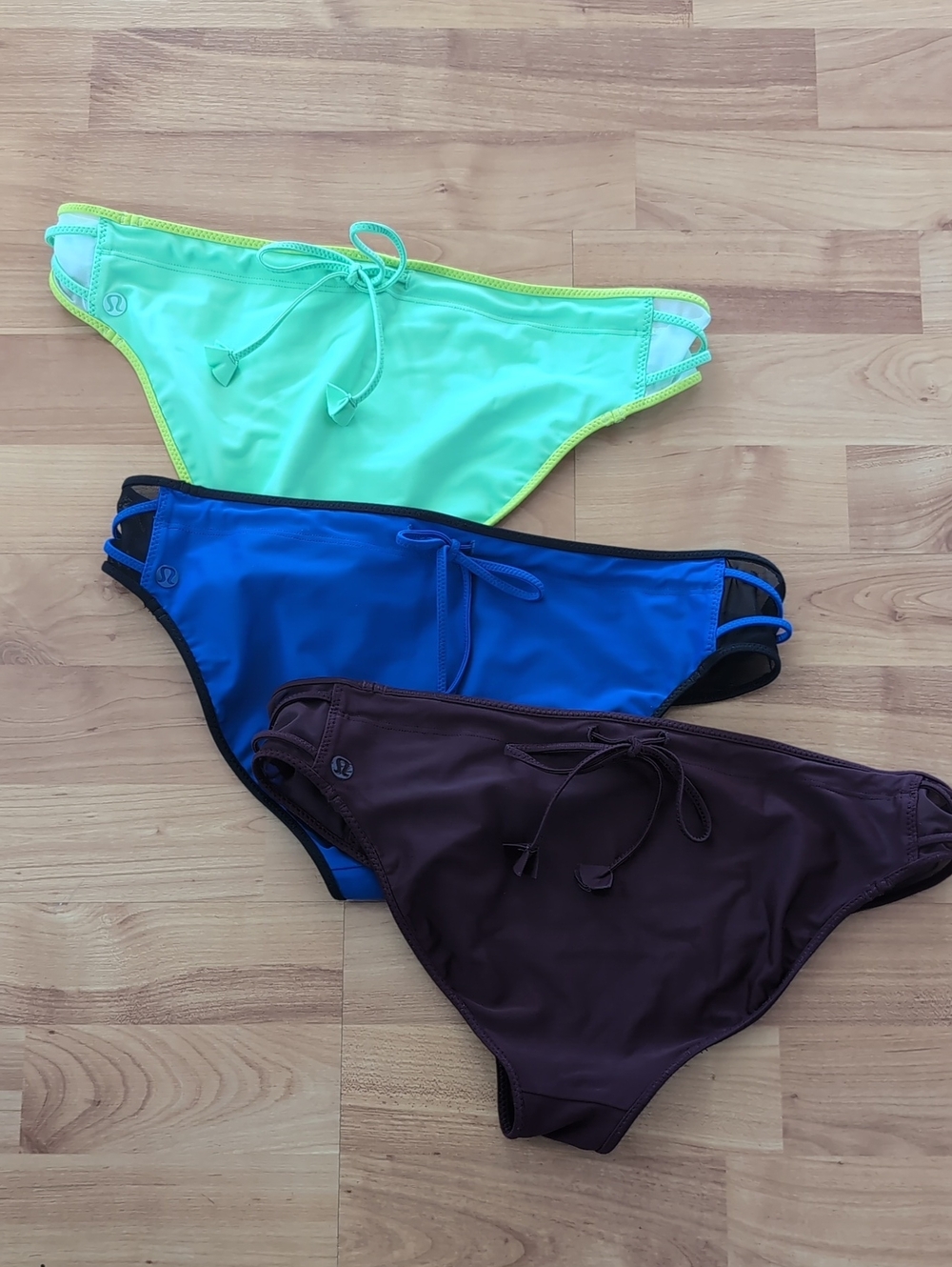 Lululemon Surf to Sand Bikini Set Bundle 8 Dragonfly Bordeaux Blue Lot Of 3